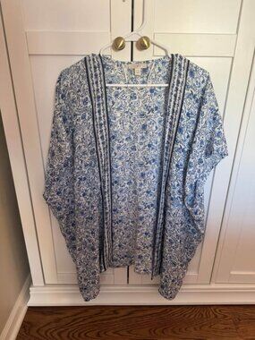 LOFT Women’s Blue Kimono XS/S